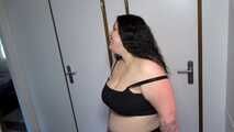 Lessly (24) - CHUBBY TEEN GETS CREAMPIE