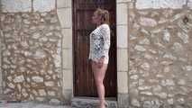 Sara May will ihren Urlaub durch Hand- und Blowjobs bezahlen