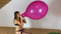 Blow2Pop pink TT17 while smoking
