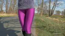 Lila Leggings im April, CT-Version