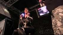 Yvette Files - the Queen of Escapes - Escape Challenge in Public
