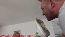 dirty shoes for step-deddy HD