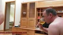 Piss in the break 02 Mini
