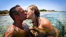 REAL-LIFE UNDERWATER SEX IN THE OCEAN?! PRIVATE VACATION PUSSY INSEMINATION!