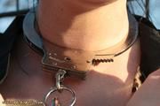 Sunny neckcuff
