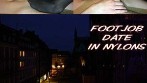 FOOTJOB DATE AND NYLONS