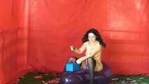 Madame en rouge 13
