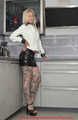 Lady Nadja und Miss Francine zeigen sich sexy in ihren Lackoutfits