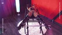 Sophie_X_Elodie in latex on the BDSM stretching rack 😈