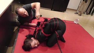 Umino vs. Katarina Blade at BoundCon Feringapark in November 2017