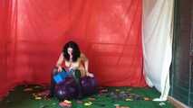 Madame en rouge 13