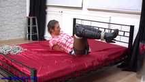 I can escape from this hogtie!