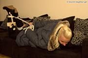 Chantal and Tanja - Winterly Bondage (custom-made video photos)