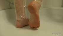 Showers in plastic, part 3