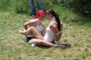 Christmas Bonus Update - Lola, Lillian & Yvette Outdoor Escape Session