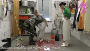 Clip #004 slaughterhouse cleaning in a different light - how stupid can you be? #rubber