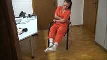 Paula - Hochsicherheitsgefangene im Büro Teil 1 von 9