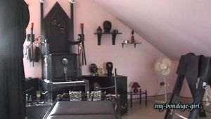 Anja first time in a dungeon (1)