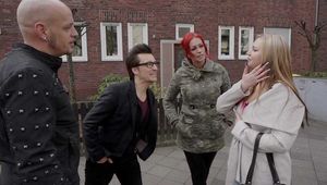 STRASSENFLIRTS 87 Marina