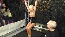 My apologize with a really hard punishment in Public !