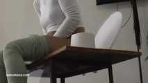 Mistress Nomi Melone smokes and pees on the toliett box