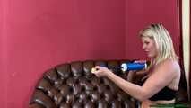 hand and electical pump2pop three balloons and Blow2Pop pink U14