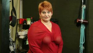 Behandlung meiner dicken Titten