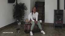 Mistress Nomi Melone smokes and pees on the toliett box