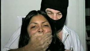 18 Yr OLD AMERICAN INDIAN COLLEGE STUDENTS DORM ROOM K1DNAP (D52-13)