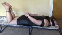 Relaxing in cuffs 2/3