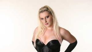 Nylon girls just have more fun Pt. 01