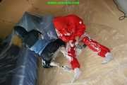 Get 971 pictures of Stella and Leoni wearing shiny nylon rainwear made 2005-2008 in one huge package!