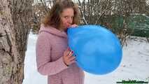 outdoor Blow2Pop yellow TT11 and U14 balloon while smoking