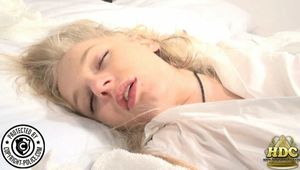 The blonde Aneta (Long raw version)