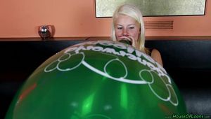 Blow2Pop Tuftex 17" with Loonerworld print