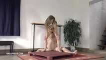 Bonnie Dolce demands ass-licking on the slave's balls