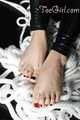 Bare feet and Rope