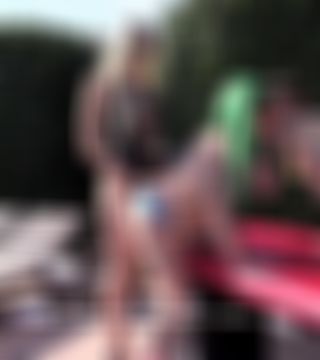 Zwei heiße Engländerinnen