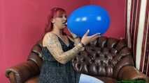 new girl: first Blow2Pop with a blue U15 balloon