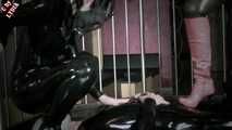 MAKING OF LATEX ZEITLOSE LUST