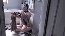 Towel rack: Support while showering