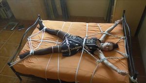 Tatjana - Überfallen in der eigenen Wohnung Teil 5 von 6