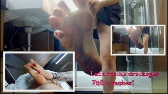 I wash my dirty feet!