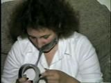 23 Yr OLD FEISTY HOUSEWIFE F0RCED TO TAPE UP, GAG & HANDCUFF HERSELF, WRITE NOTE & MAKE RANSOM PHONE CALL (D46-12)