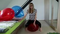balloon clean-Up (sitting, knee, fingernail)
