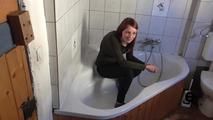 Vanessa in trouble 1