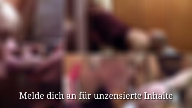 Zimmerservice - Perverser Sperma-Donut