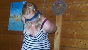 Im Gartenhaus Teil 1