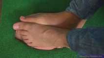 Daliah, my ass and feet for the trapped face