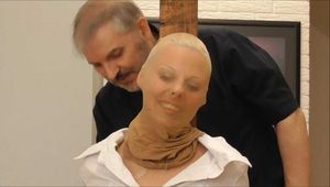 Hailey - Neuer Gefangener im Büro Teil 5 von 8